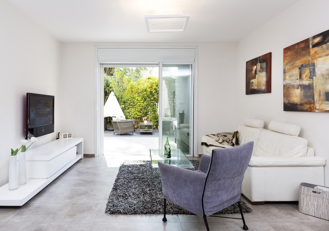 דירת גן בתל ברוך צפון בעיצוב נטעלי ניב