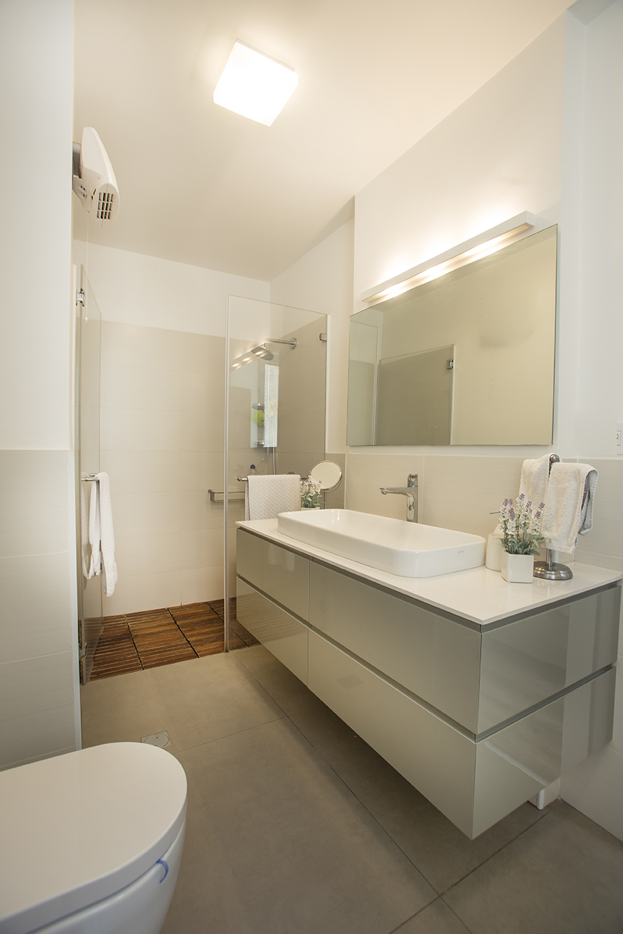 דירה ברמת אביב ג בעיצוב נטעלי ניב